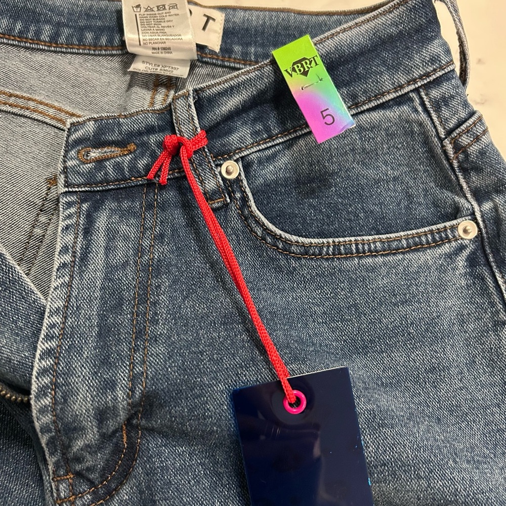 ❥𝖵𝖨𝖡𝖱𝖠𝖭𝖳 𝖬𝖨𝖴: High Rise Straight Leg Jeans - Picture 8 of 9